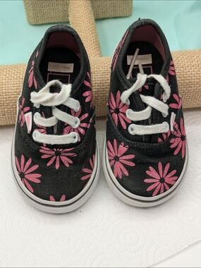Vans Kids Black Canvas Sneakers with Pink Daisy Print Toddler Sz 4